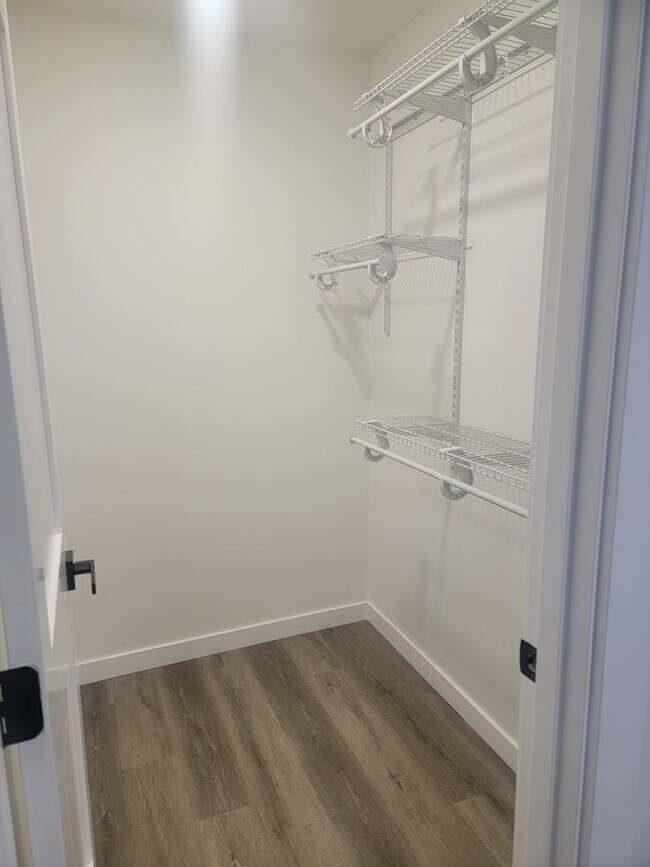 Building Photo - New Construction in Yelm's Clearwood Gated Community