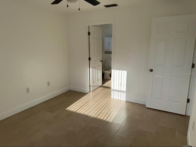 Building Photo - 2208 Mystic Ring Loop