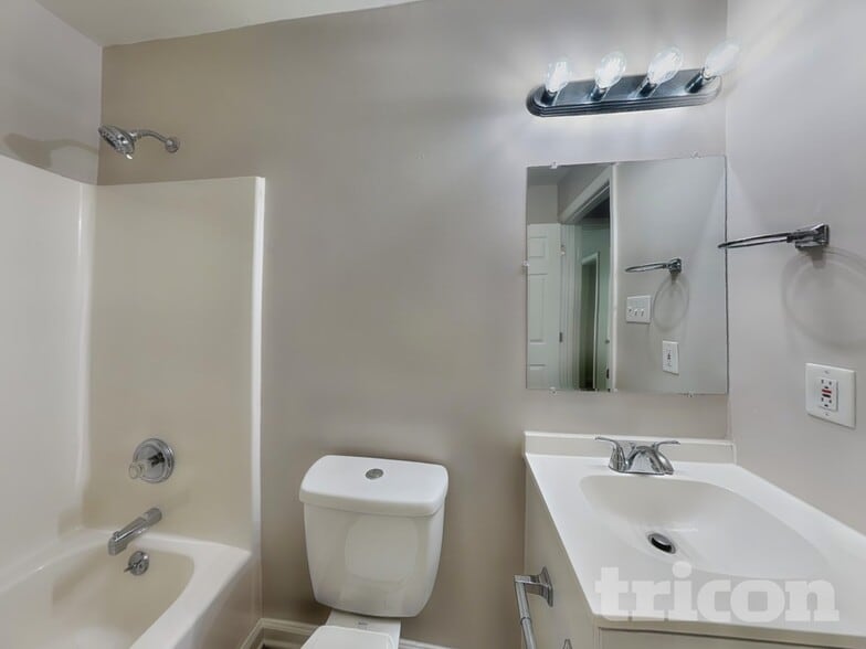 Building Photo - 7120 Idlewild Brook Ln