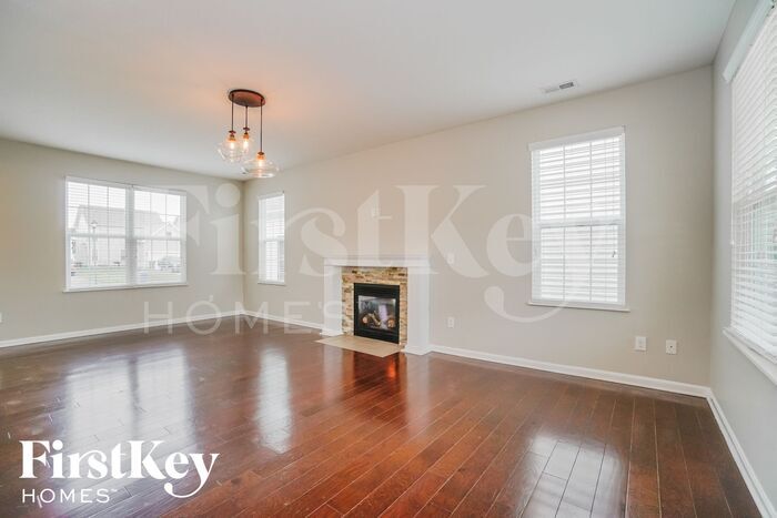 Building Photo - 5163 Wildcat Falls Dr