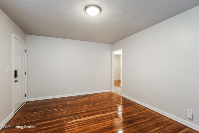 Building Photo - 2311 S 37th St