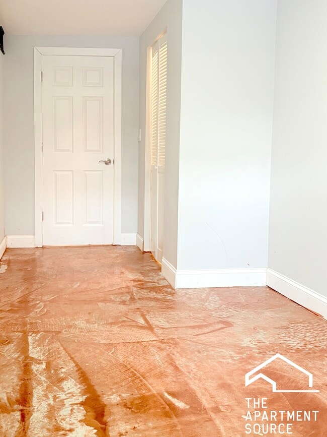 Building Photo - 1350 S Kedvale Ave