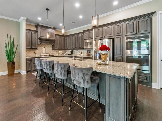 Building Photo - 34106 Mill Creek Way