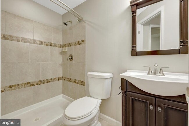 Building Photo - 2480 Wheat Meadow Cir
