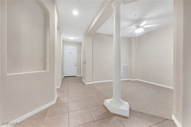 Building Photo - 12854 Carrington Cir