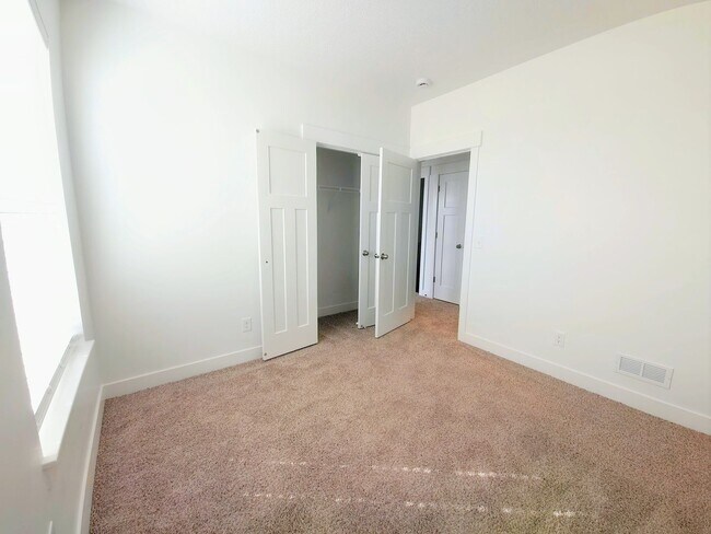 Building Photo - Breathtaking Salt Lake Valley Views | Herriman, UT