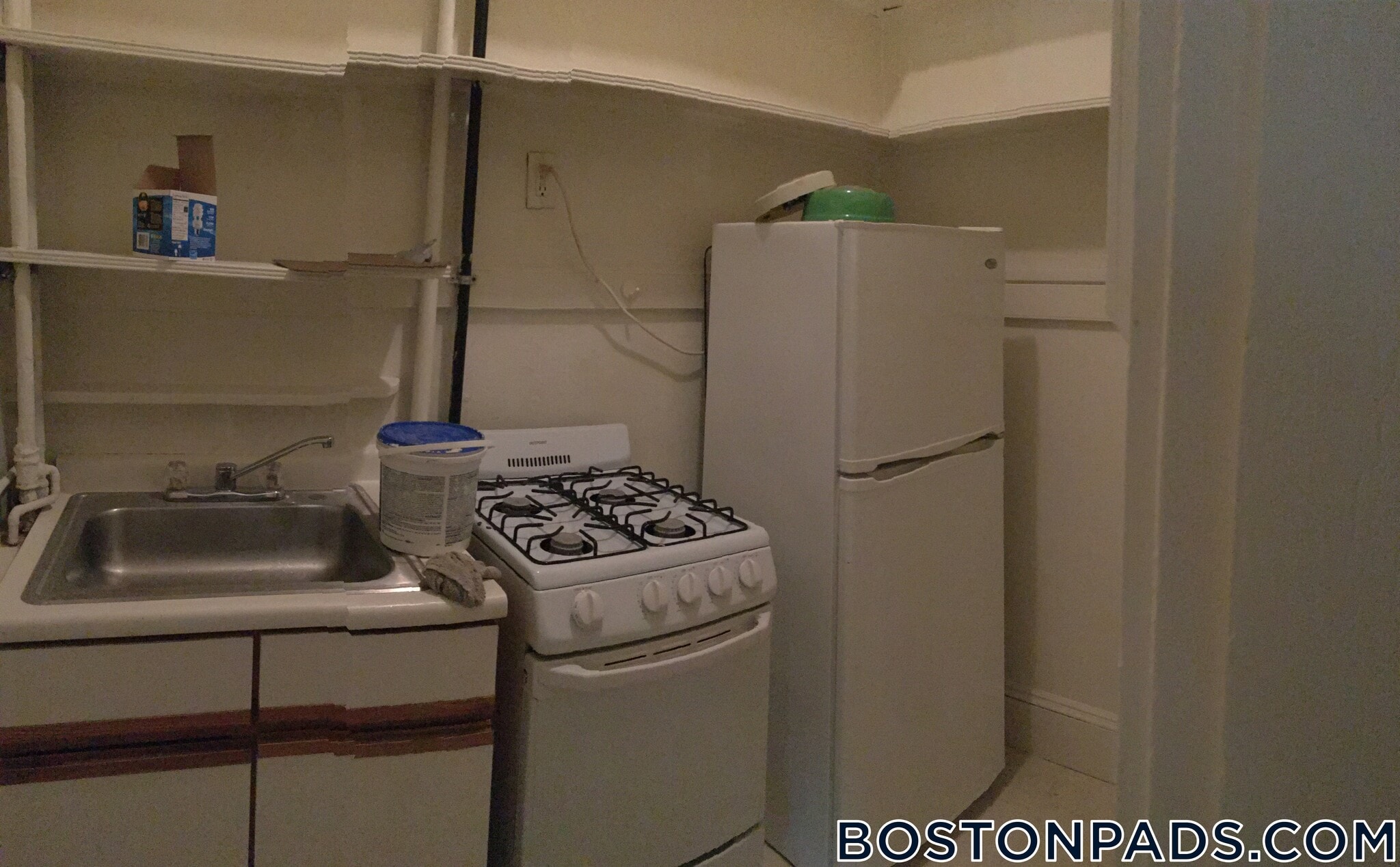 Building Photo - 1334 Commonwealth Ave