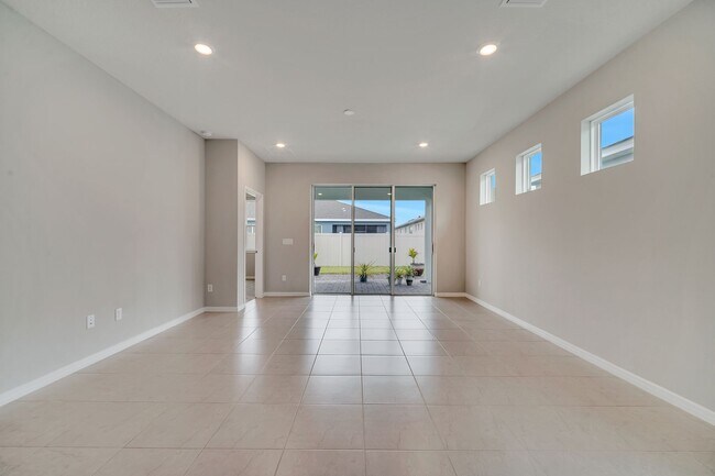 Building Photo - 1848 Spring Shower Circle