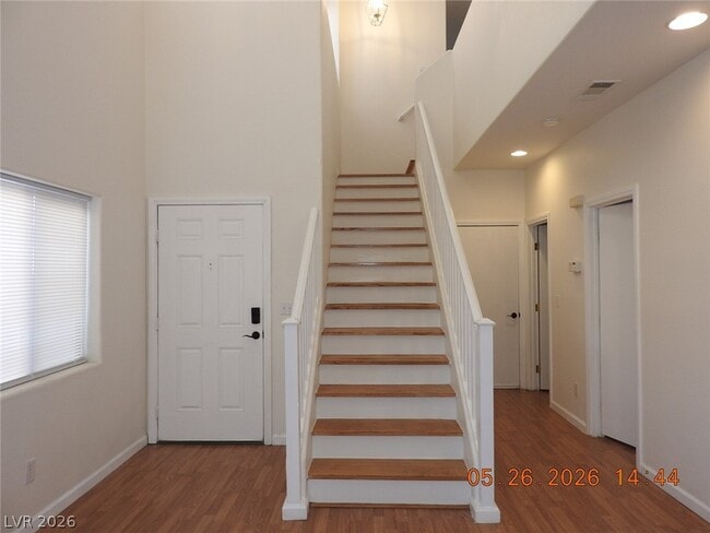 Building Photo - 3732 Stowe Creek Ave
