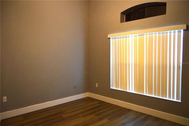 Building Photo - 424 Delicata Dr