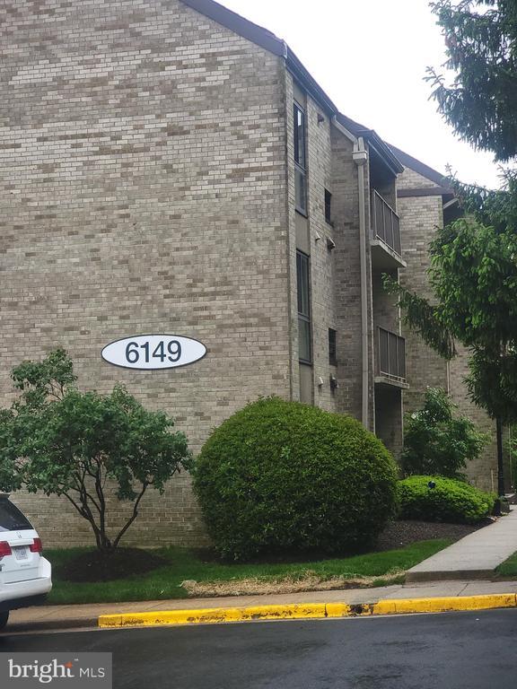 Building Photo - 6149 Edsall Rd