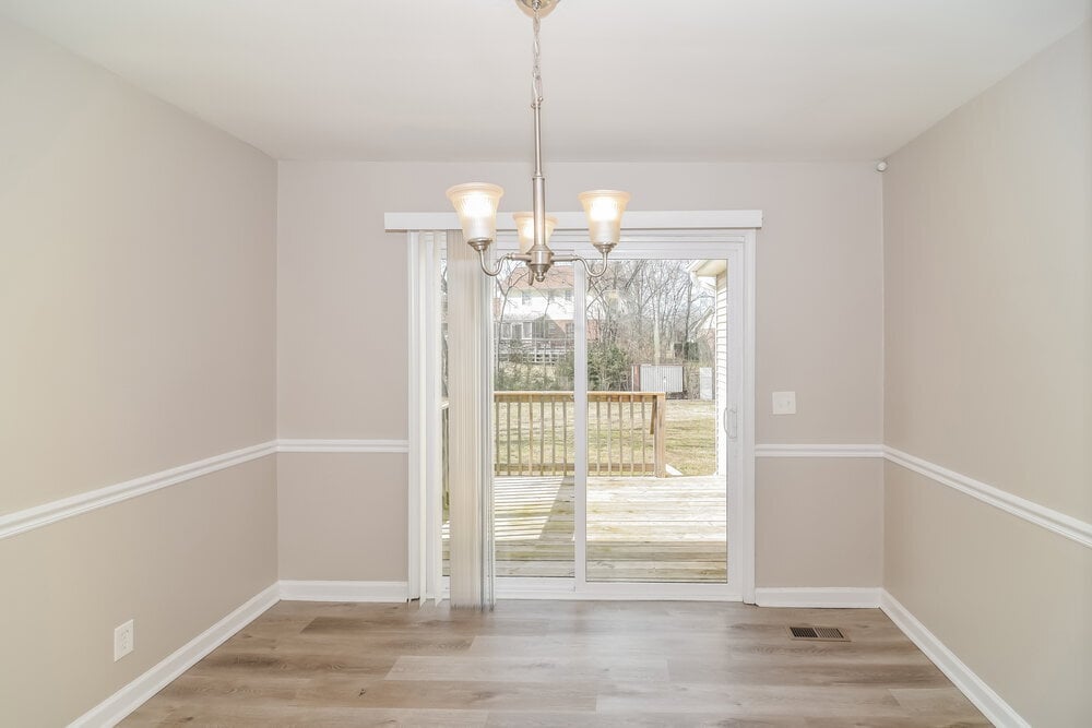 Building Photo - 3264 Towne Village Rd