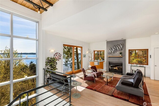 Building Photo - Architectural Seattle Masterpiece with Pan...