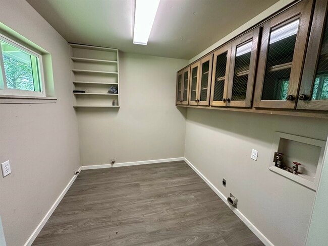 Building Photo - 5204 Bedford St