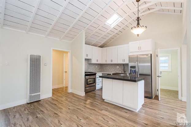 Building Photo - 2884 Crescent Way