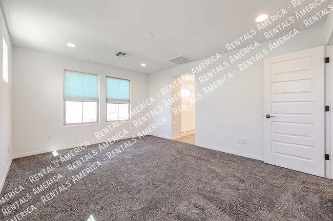 Building Photo - 14243 W Hackamore Dr.