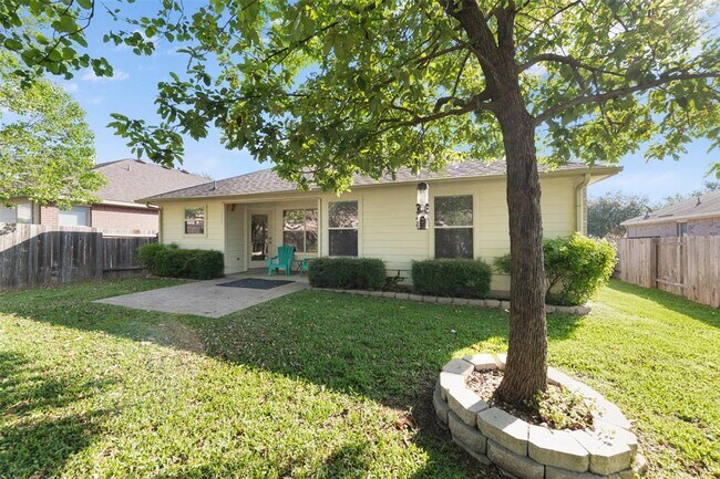 Building Photo - 4423 Meadowside Ln