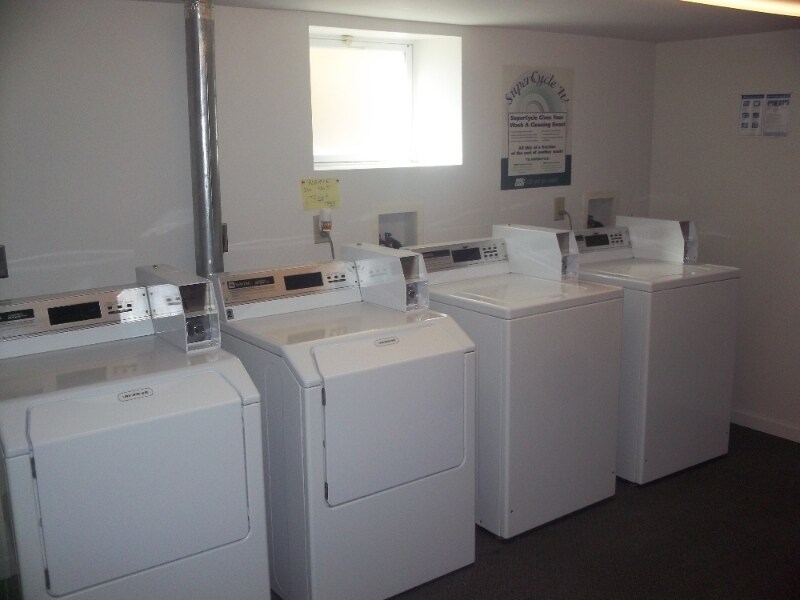 Building Photo - 330-332 Green St