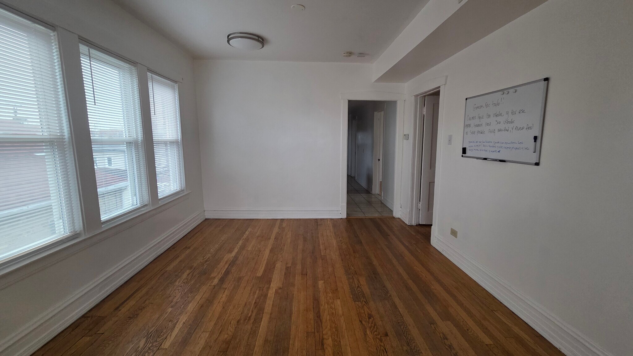 Building Photo - 2446 N Rutherford Ave