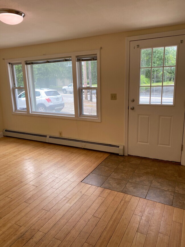 19 Buxton Rd 19 Buxton Rd Saco ME 04072 Apartment Finder