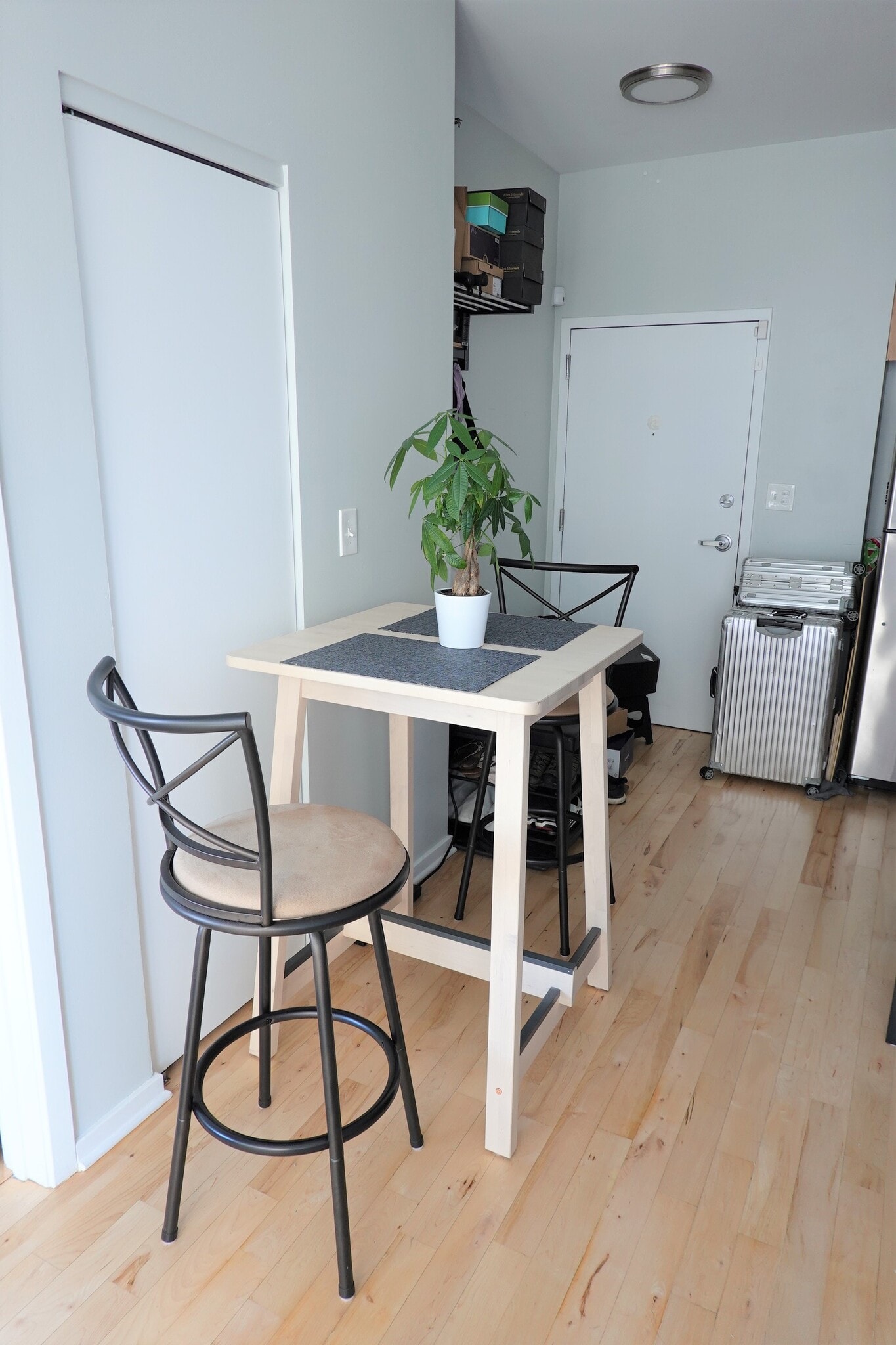 Dining table - 1 E 8th St