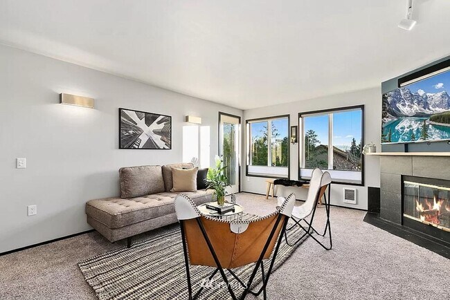 Building Photo - 2Bd/2Ba Seattle Condo