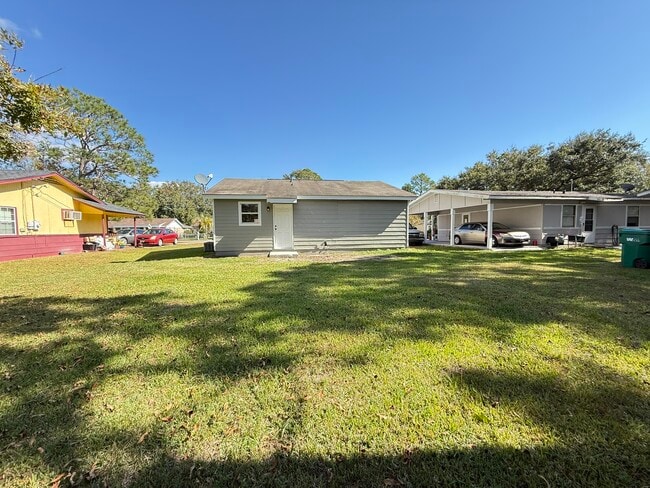 Building Photo - 3831 Morningview Dr