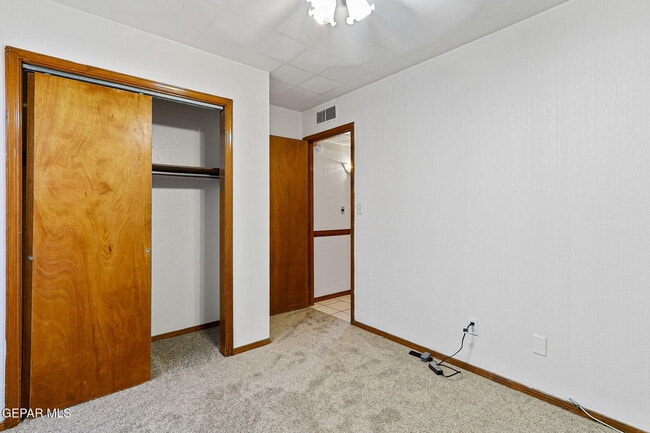 Building Photo - 3593 Breckenridge Dr