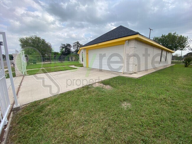 Building Photo - Beautiful 3bed/ 2bath home in Mission, TX