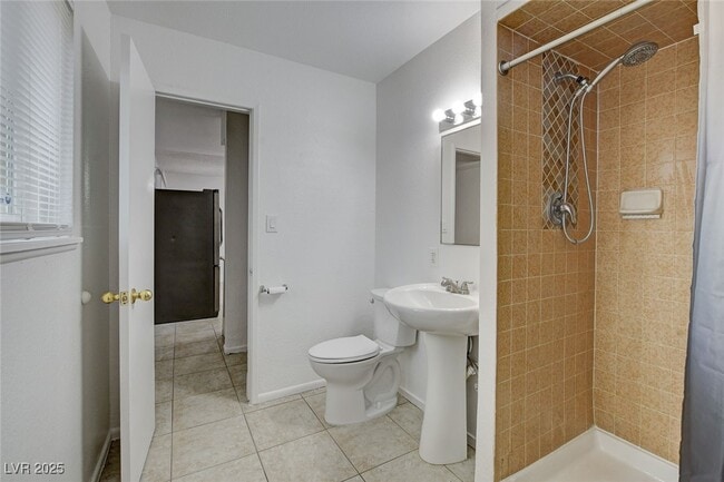 Building Photo - 6453 Bannock Way