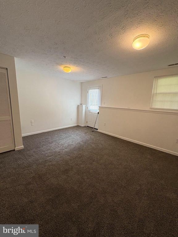 Building Photo - 8316 Widgeon Pl