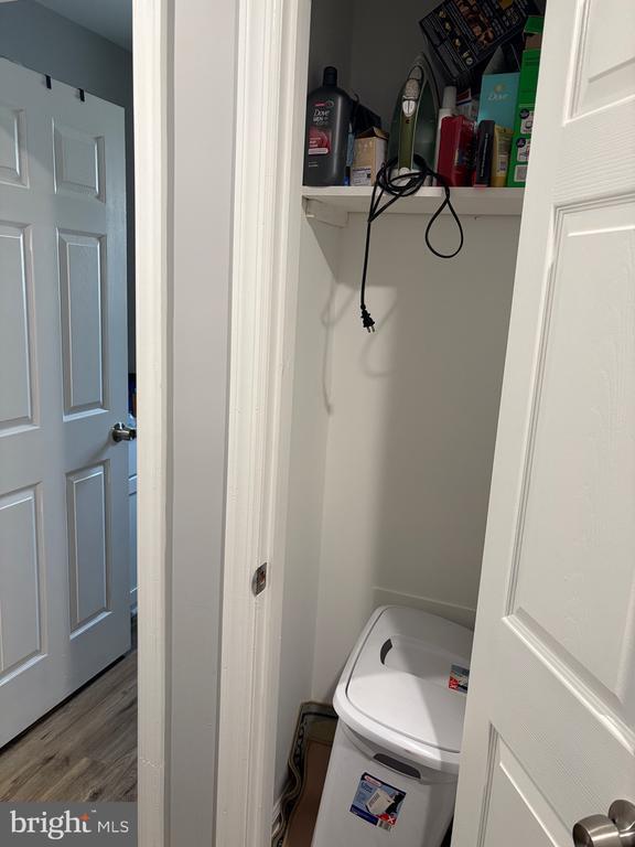 Building Photo - 34 Maynard Dr