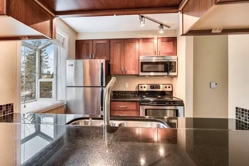 Building Photo - 9056 Mary Ave NW