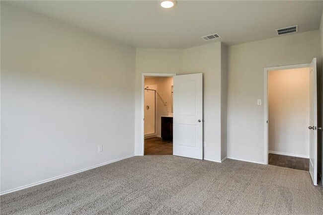 Building Photo - 745 Adler Way