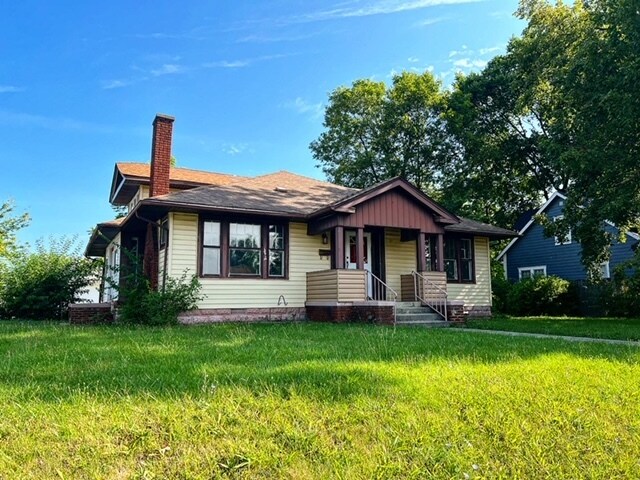 Primary Photo - 1000 E 8th St