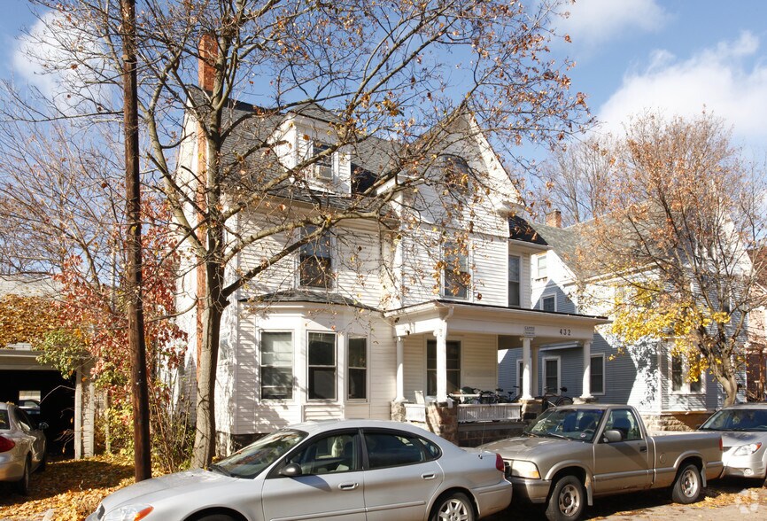 Building Photo - 432 Hamilton Pl