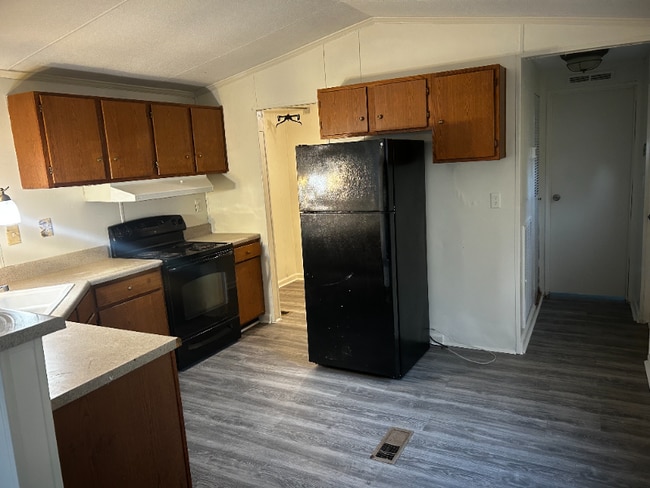 Building Photo - 2015 Williamsport Pike