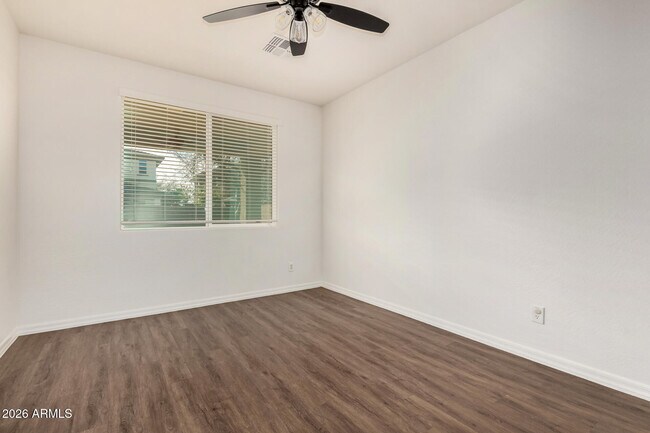 Building Photo - 3751 E Palo Verde St