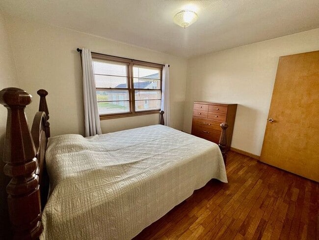 Building Photo - 3 bedroom Home, Buchanan, Country Setting