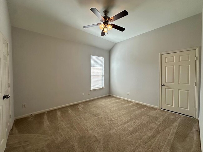 Building Photo - 5218 Pebble Bluff Ln