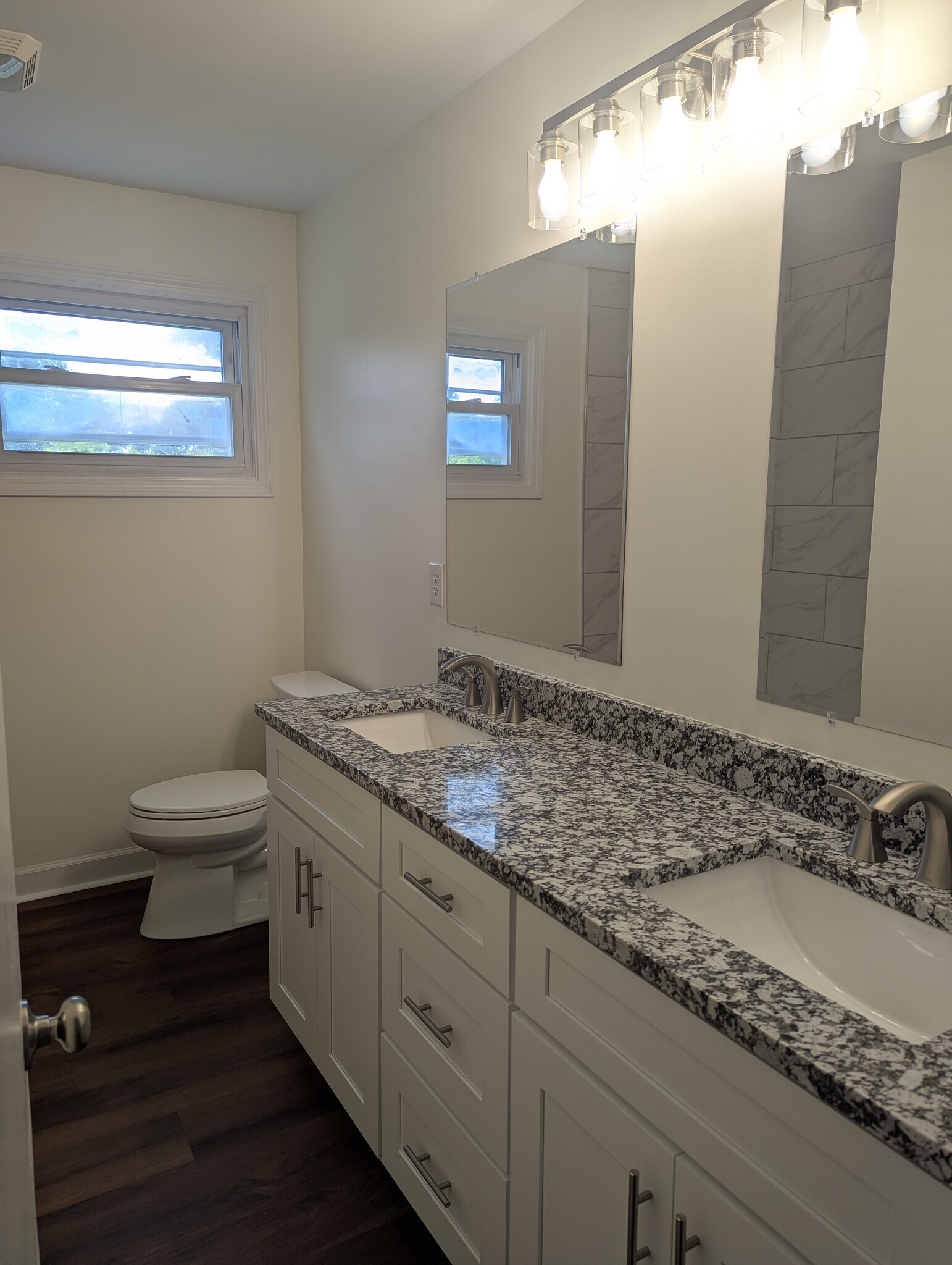 Bathroom - 205 Jones Ave