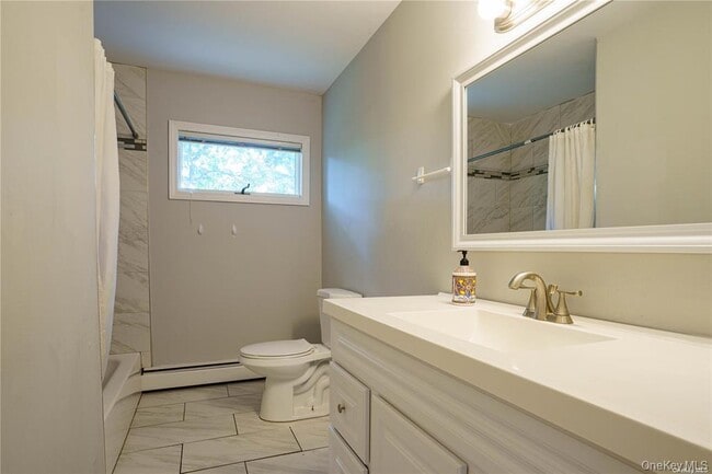 Building Photo - 30 Clematis St