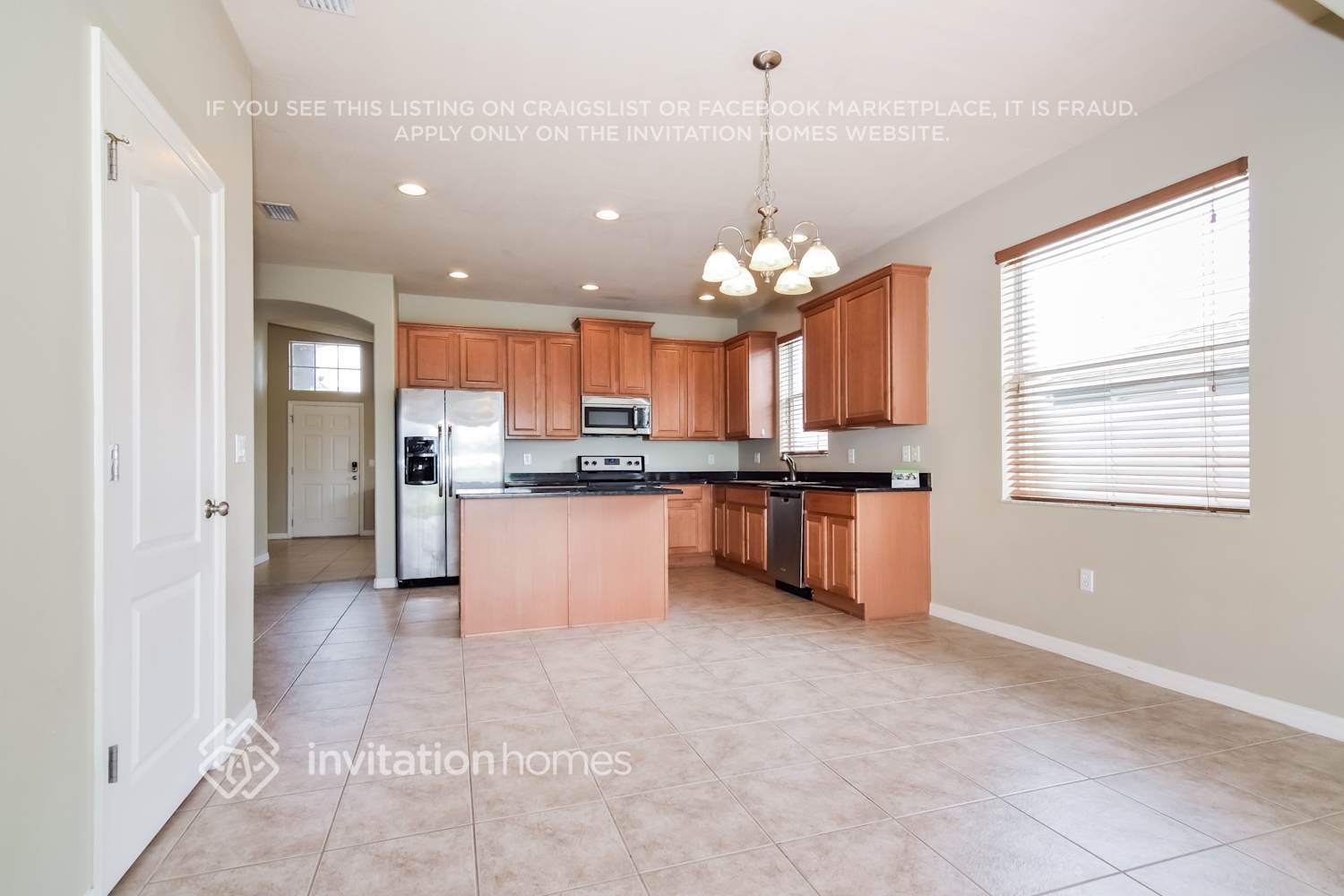 Building Photo - 5643 Aral Dr