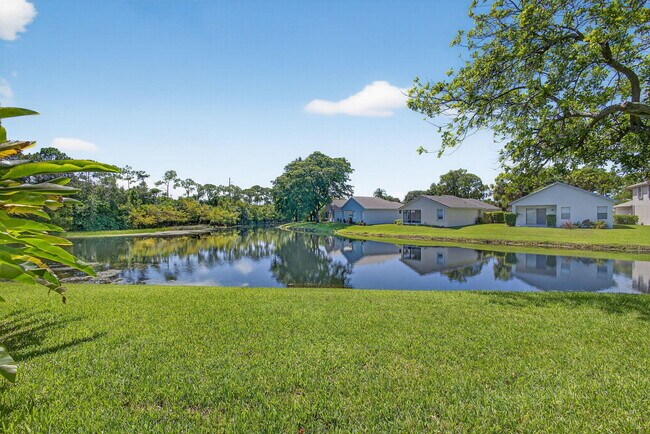 Building Photo - 406 Harbour Pointe Way