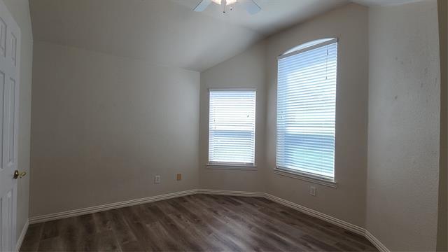 Building Photo - 329 Parkhurst Ln