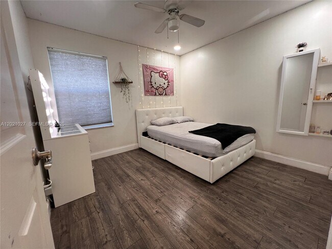 Building Photo - 1590 Orion Ln