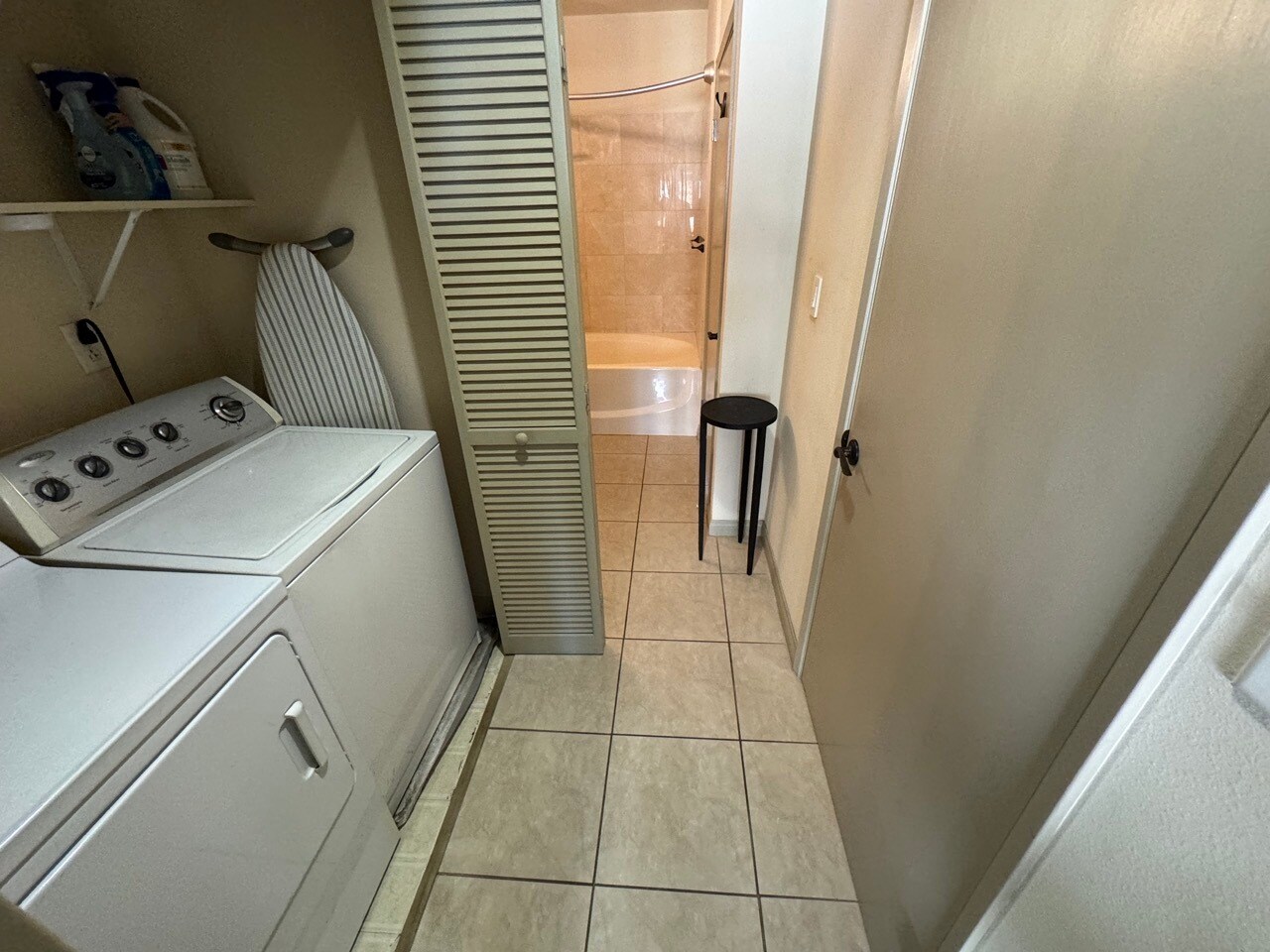 Building Photo - 488 E Ocean Blvd