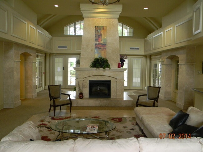 Building Photo - 8290 Park Way