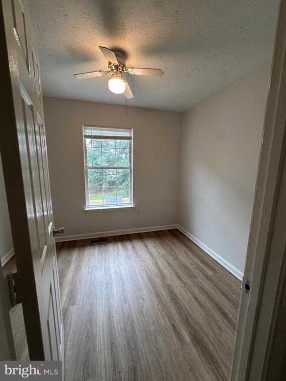 Building Photo - 309 Sherando Cir
