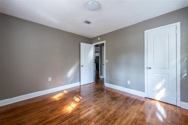 Building Photo - 2833 Cardo Dr NW